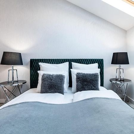 Quiet Very Central & Stylish Apt Budapest Ngoại thất bức ảnh